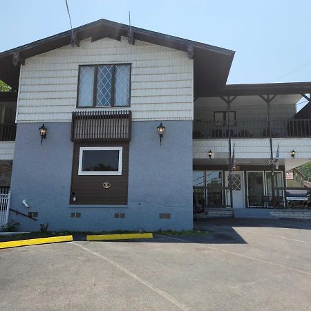 Ski Mountain Lodge 蓋特林堡 外观 照片