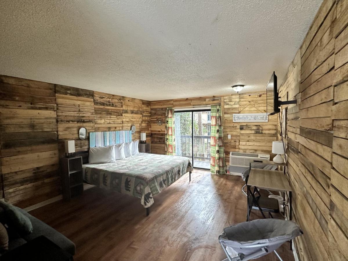 Ski Mountain Lodge 蓋特林堡 外观 照片