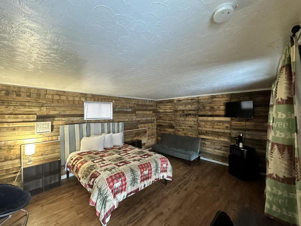 Ski Mountain Lodge 蓋特林堡 外观 照片