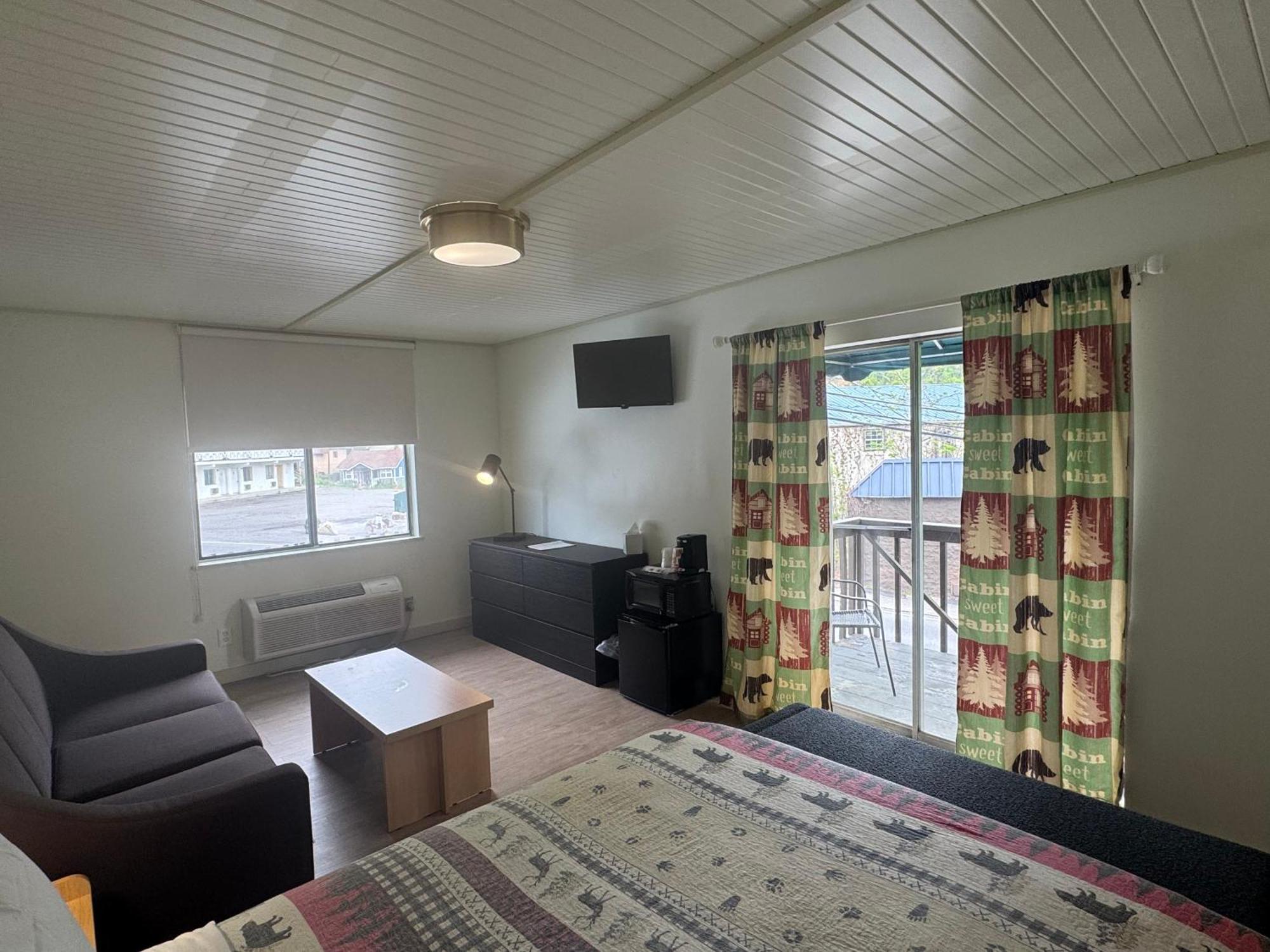 Ski Mountain Lodge 蓋特林堡 外观 照片