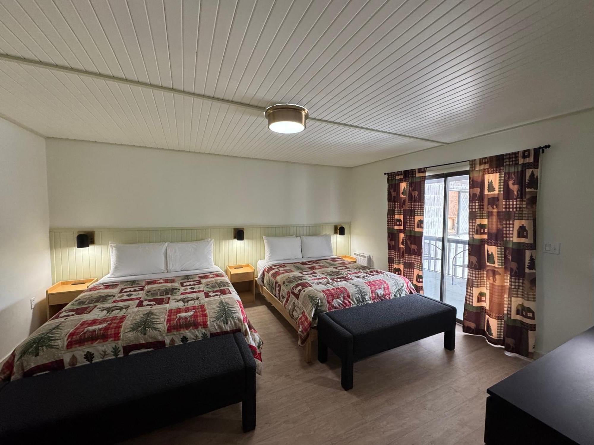Ski Mountain Lodge 蓋特林堡 外观 照片