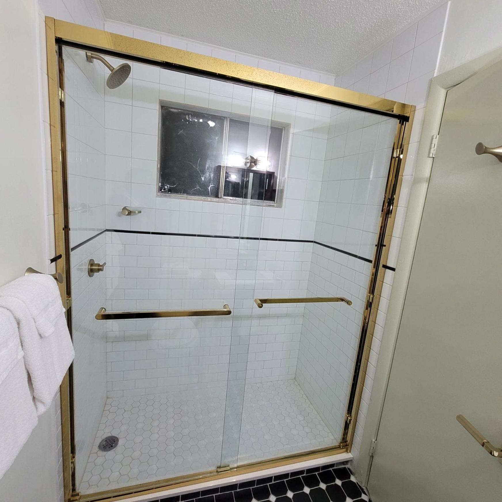 Ski Mountain Lodge 蓋特林堡 外观 照片